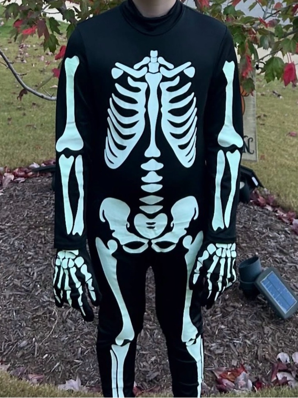 Kids Black Skeleton Costume with Hood and Gloves ~Glows in the Dark - Picture 13 of 13